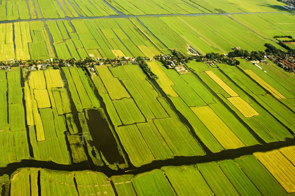 Omgeving Amsterdam luchtfoto platteland toerisme